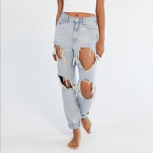 BDG 24W High Rise Mom Jeans